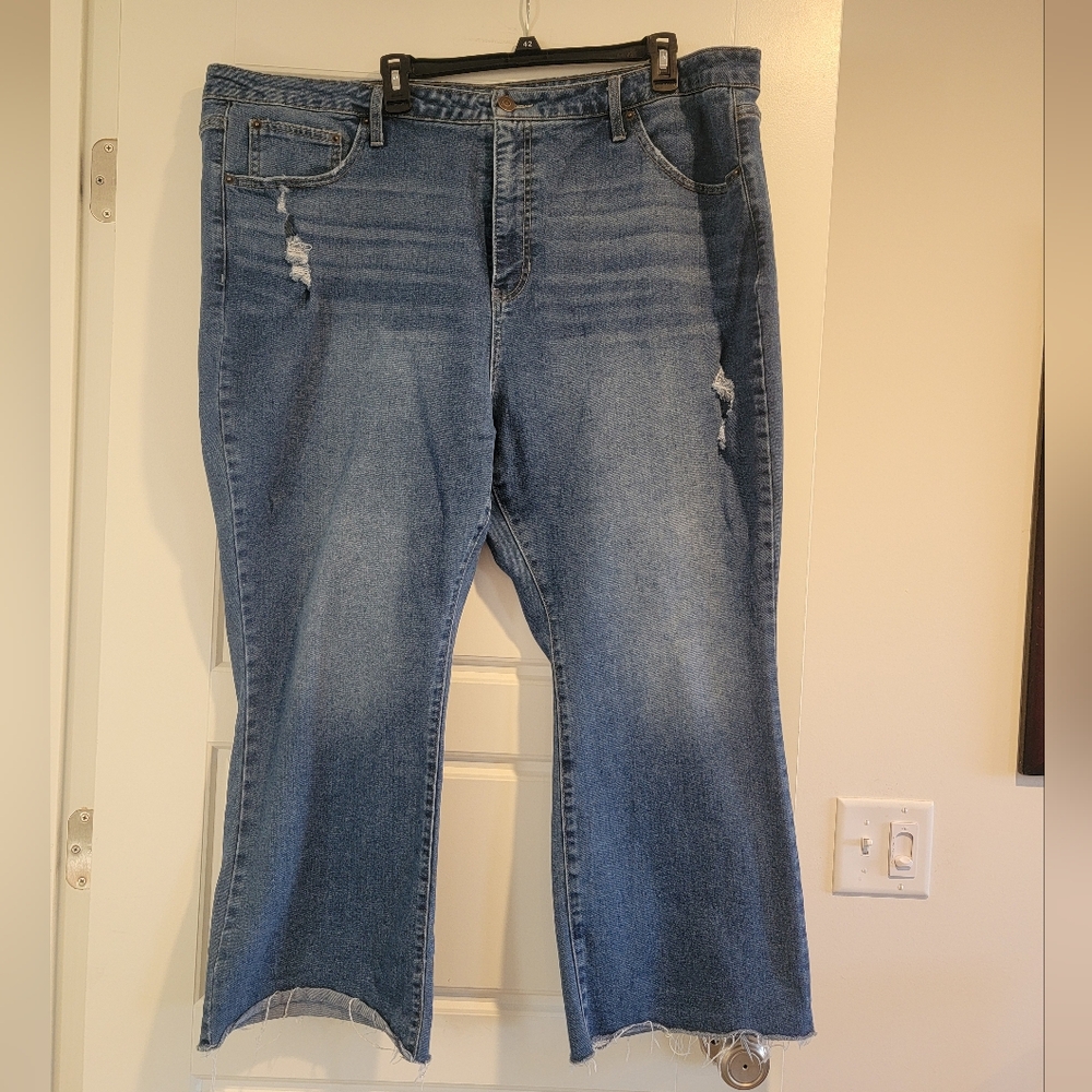Terra and Sky ankle cropped wide legges jeans 24w